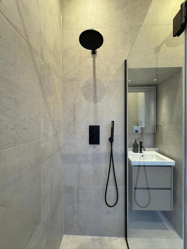 Modern Bathroom Project 3