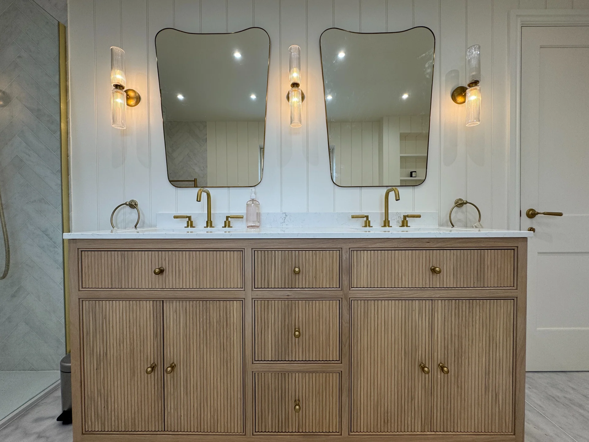 Feature tiling