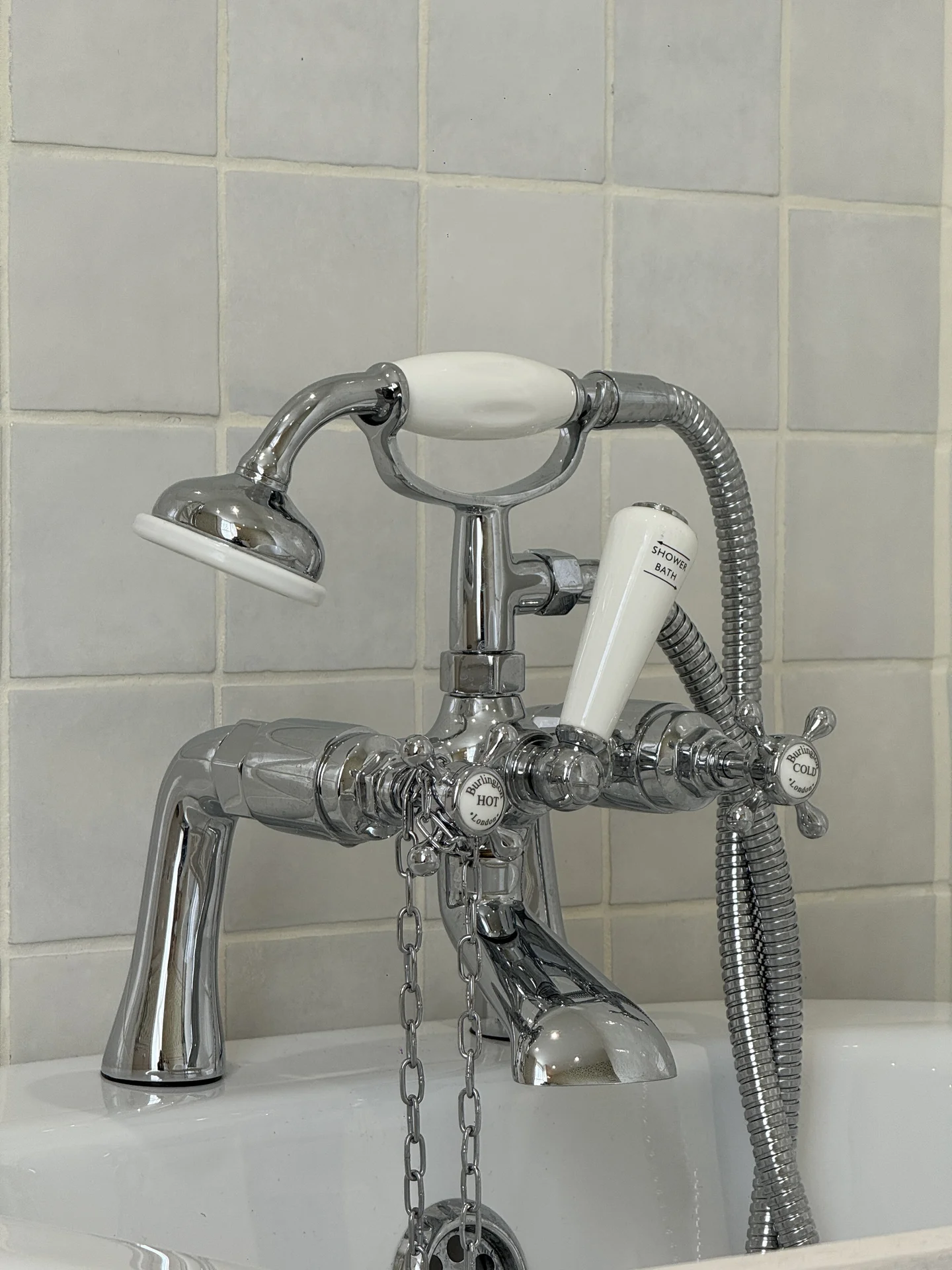 Traditional bathroom East London