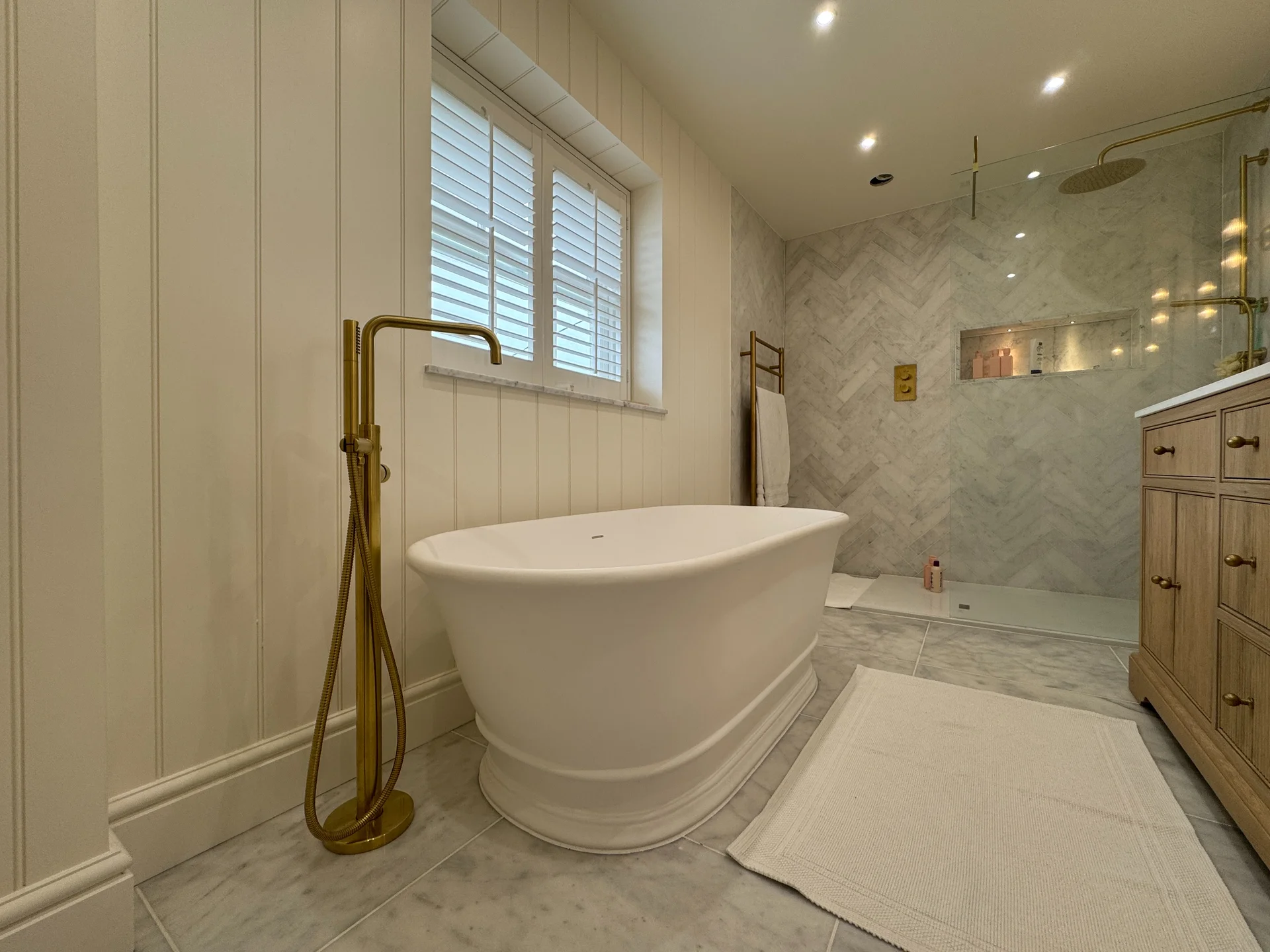 Walk-in shower
